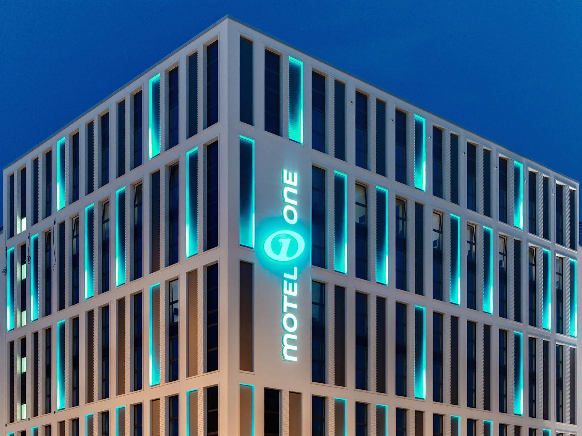One Koeln-altstadt 3*